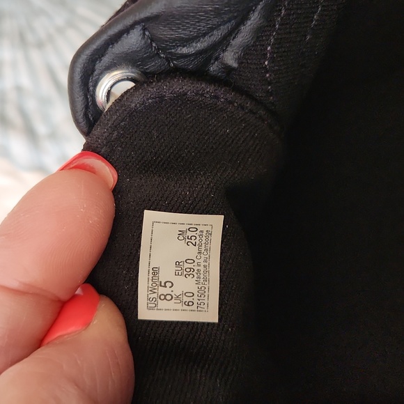 Womens Van's size 8.5 - Picture 5 of 5